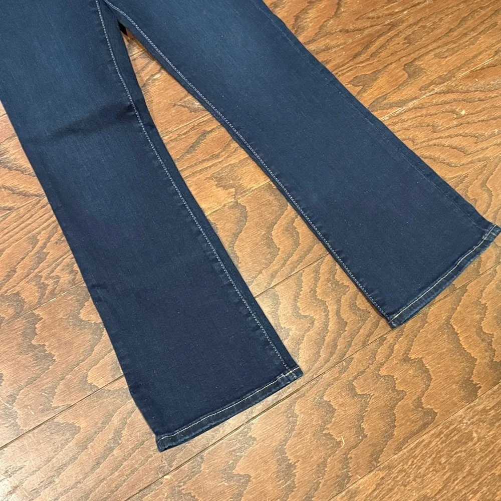 Frame Le crop mini bootcut jeans, size 16